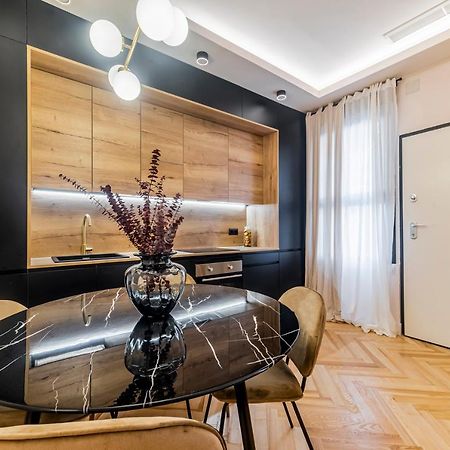 Elite Suite By Edsam, In Madrid Luaran gambar